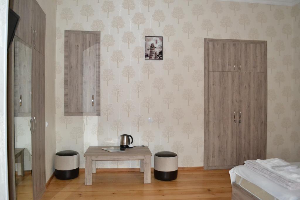 Guest House Rafael Tbilisi Eksteriør bilde