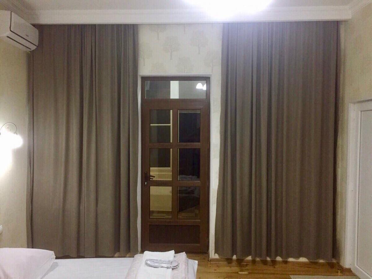 Guest House Rafael Tbilisi Eksteriør bilde